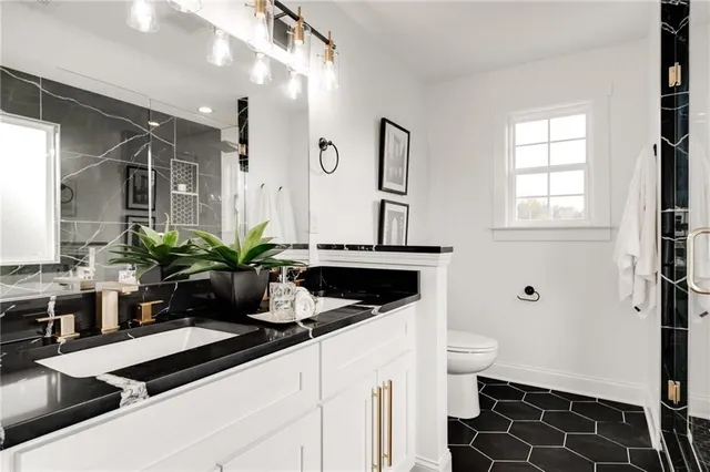 $349,900 | 47 Battlebluff Drive, Rossville, GA 30741