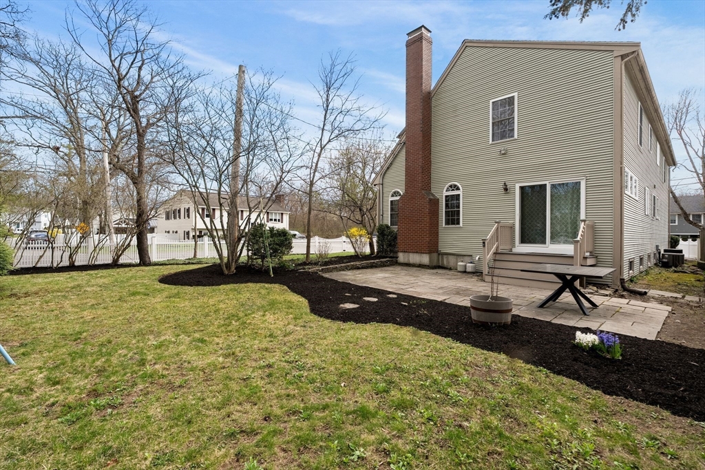 55 Wompatuck Road Hingham, MA 02043 - Photo 24 of 29