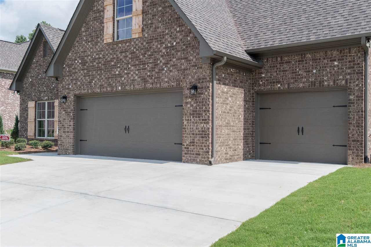 486 Ballantrae Road Pelham, AL 35124 - Photo 4 of 50