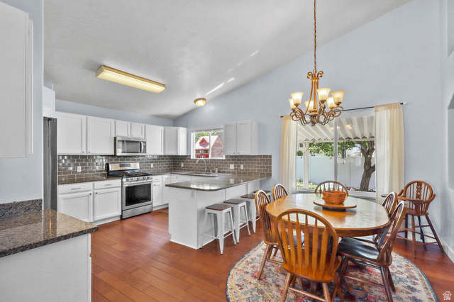 832 East Cedarview Street Tooele, UT 84074 - Photo 7 of 67