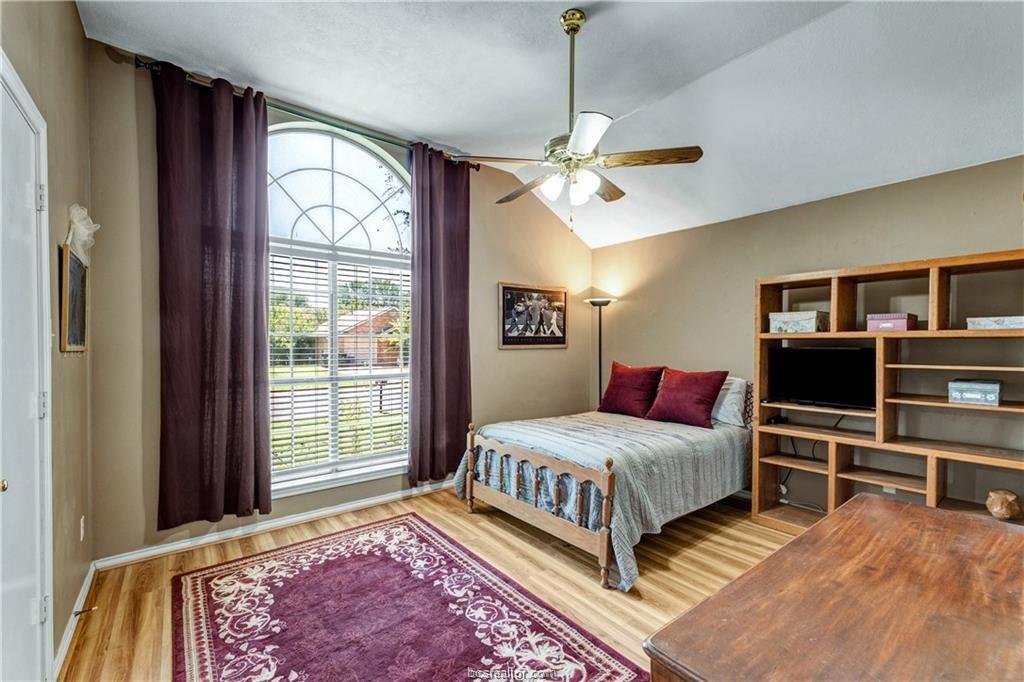 807 Azalea Court College Station, TX 77840 - Photo 17 of 23