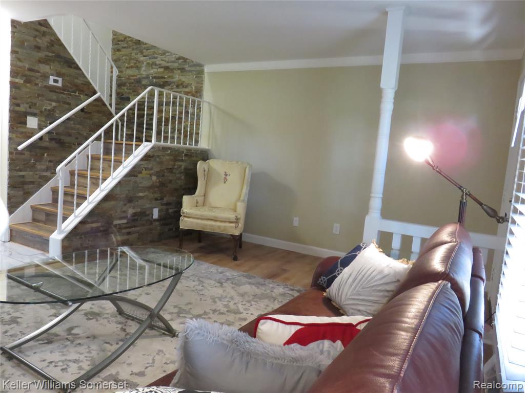 31189 Hoover Road, Unit 28 Warren, MI 48093 - Photo 5 of 26