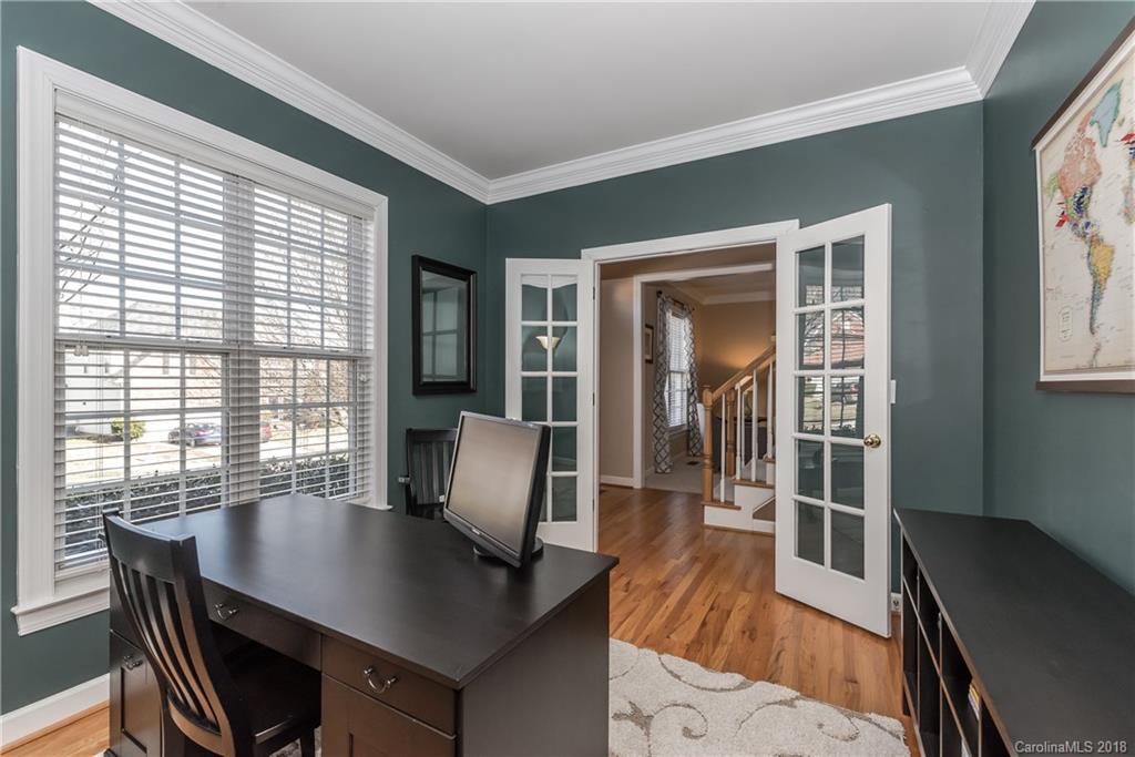 1915 Copperplate Road Charlotte, NC 28262 - Photo 5 of 35 Gallery Image 5