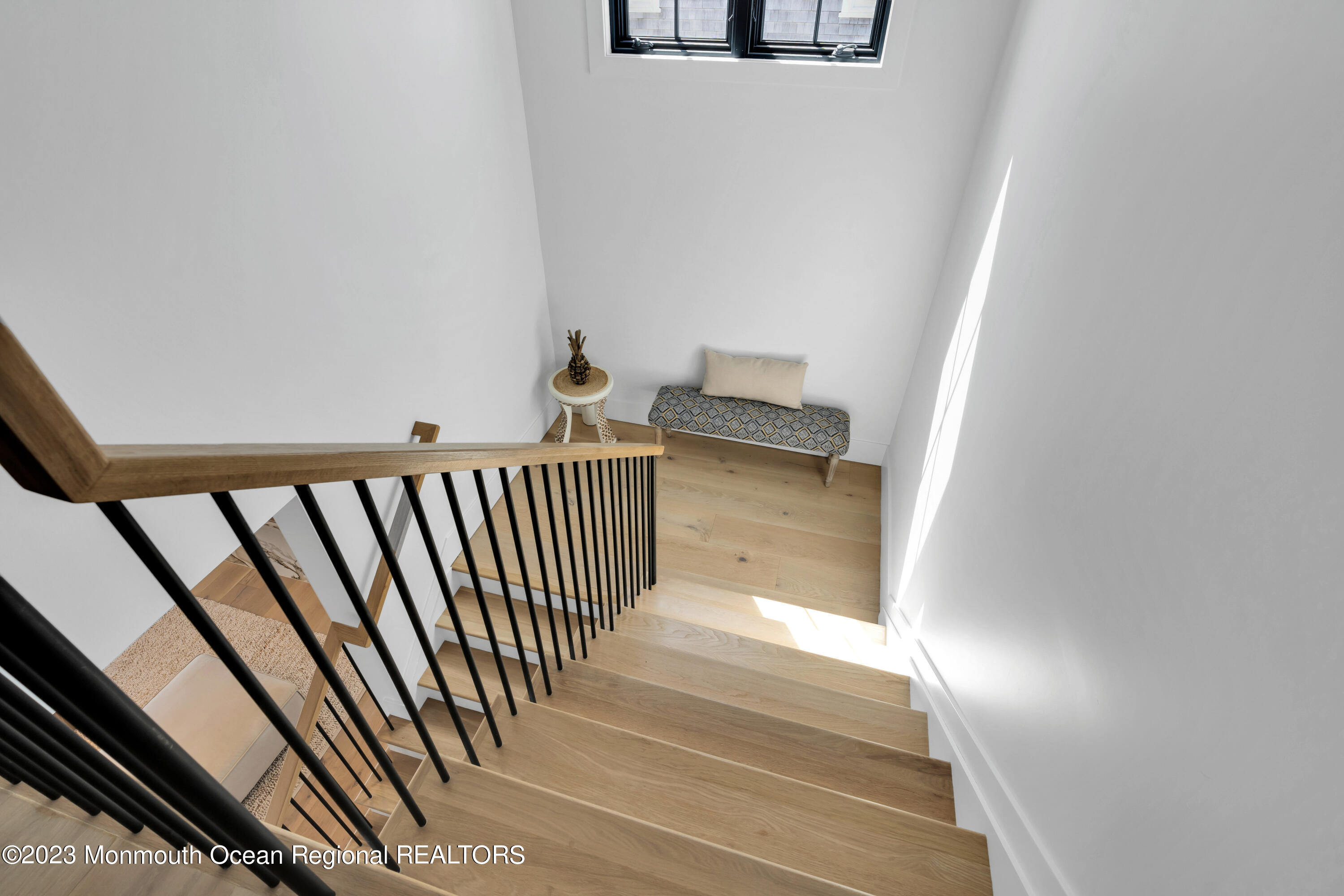 1125 North Ocean Avenue Mantoloking, NJ 08738 - Photo 28 of 69 a view of a hallway