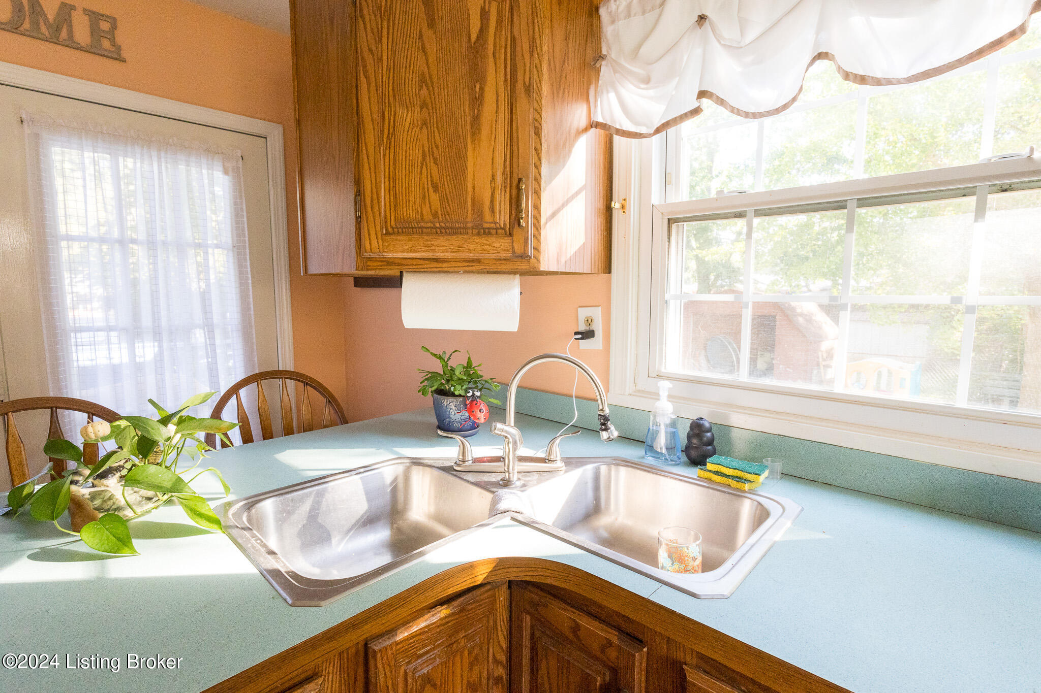 4606 Palma Road Louisville, KY 40272 - Photo 15 of 43 812A9771