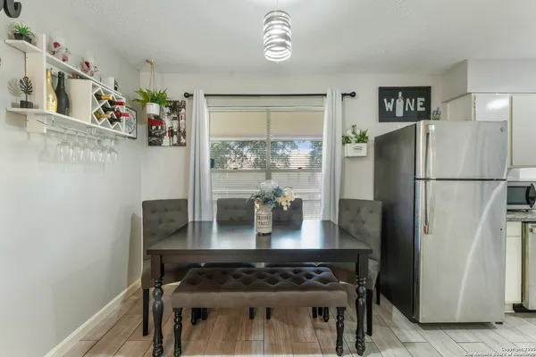 $74,990 | 923 Vance Jackson Road, Unit 1104, San Antonio, TX 78201