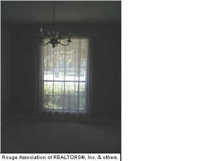 12469 Lockhaven Avenue Baton Rouge, LA 70815 - Photo 3 of 10 Gallery Image 3