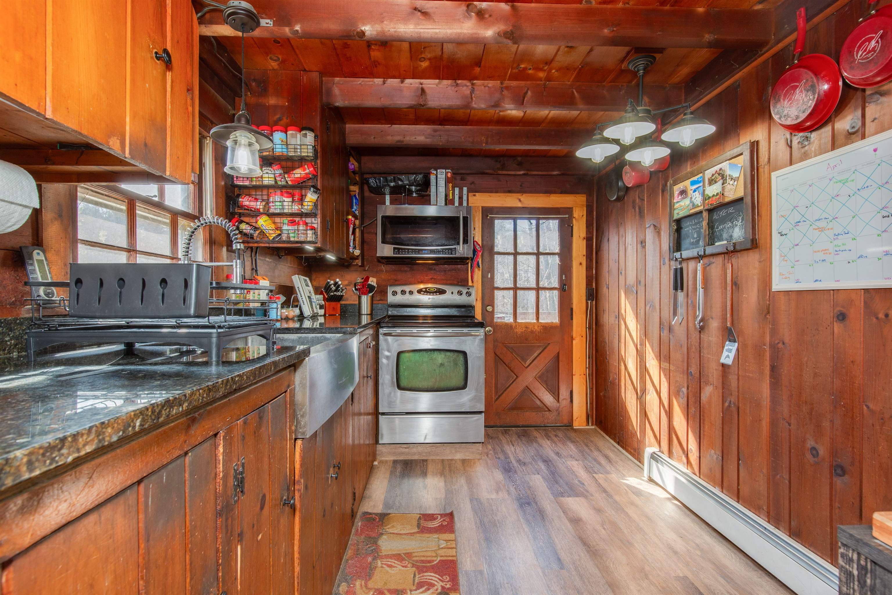 519 Candia Road Chester, NH 03036 - Photo 6 of 21 Gallery Image 6