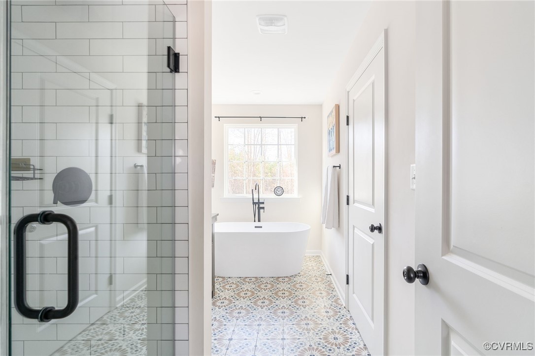 3530 Partlow Road Partlow, VA 22534 - Photo 20 of 50 14X6 primary full bathroom with easy-entry subway