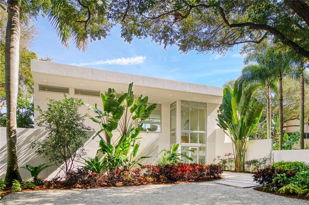 1320 Point Crisp Road Sarasota, FL 34242 - Photo 1 of 1