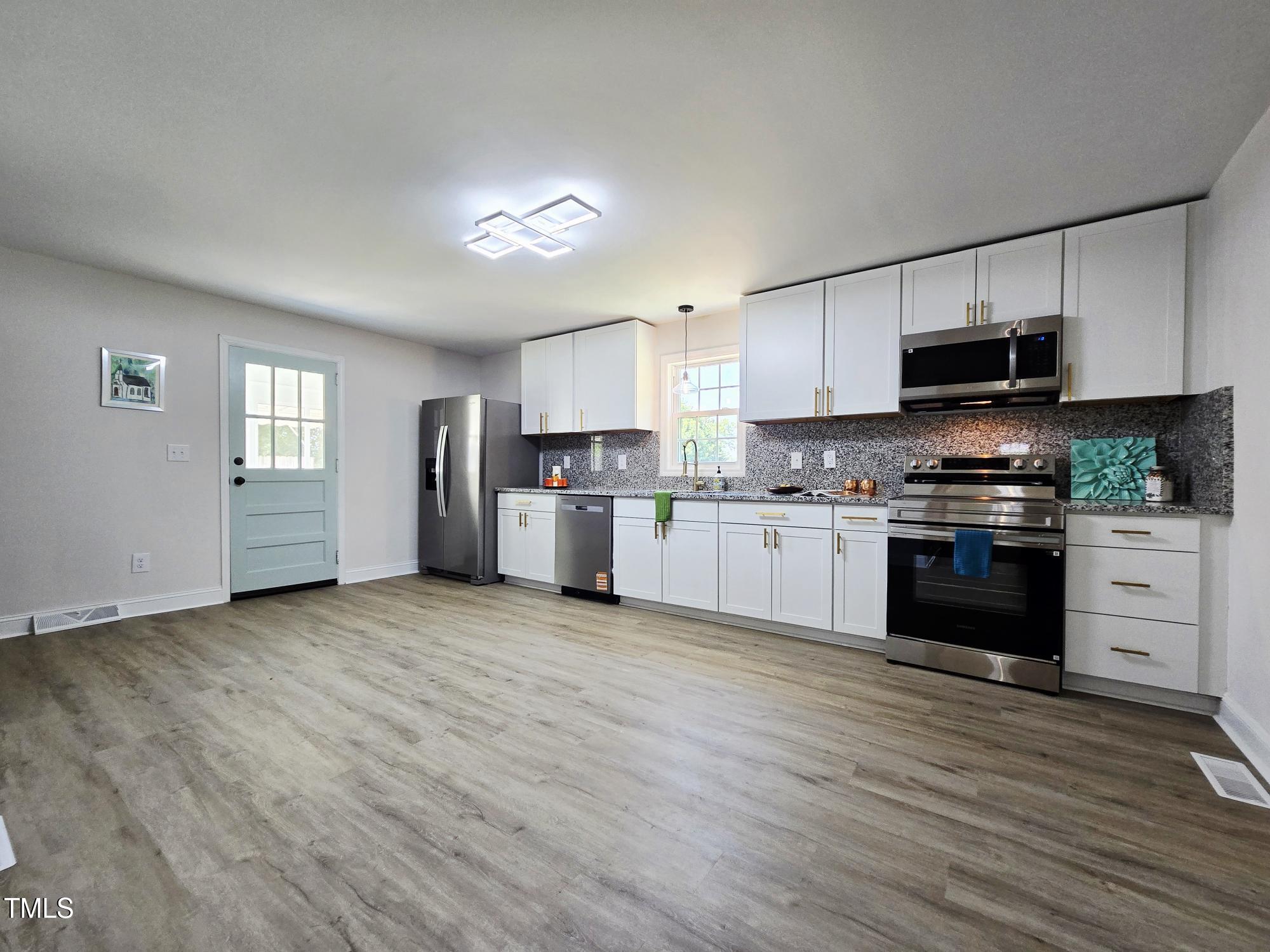 2116 Carolina Road Burlington, NC 27217 - Photo 13 of 40 20250725_114200