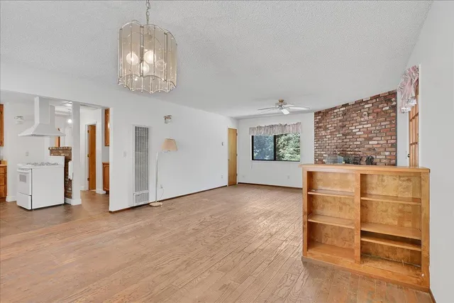 $299,000 | 17079 Balboa Trail, Challenge, CA 95925