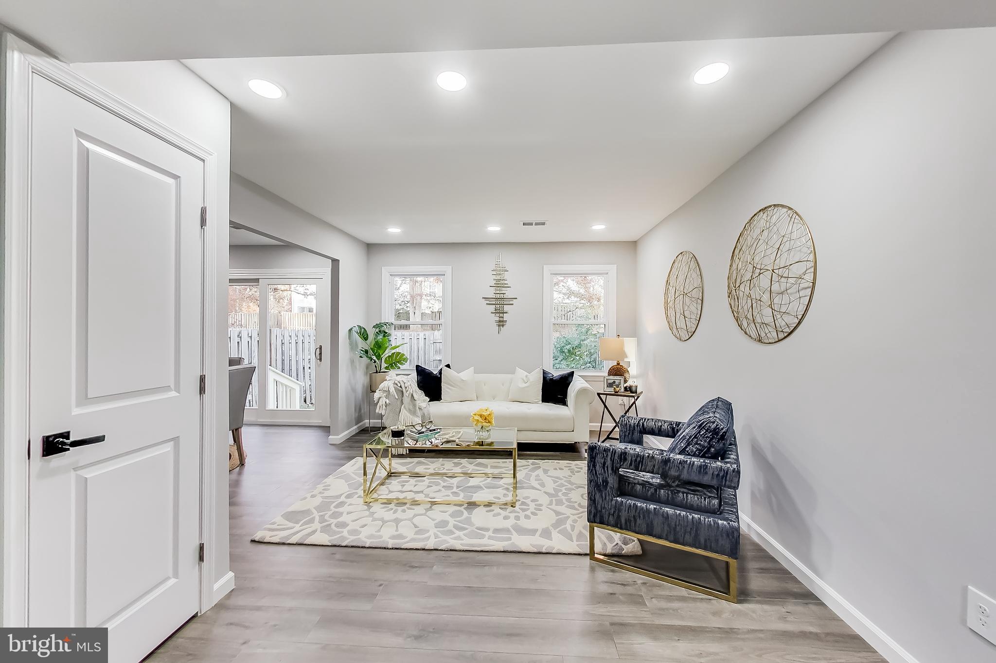 7763 Brandeis Way Springfield, VA 22153 - Photo 4 of 40 Gallery Image 4