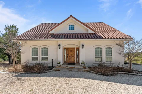 $675,000 | 8101 Breeze Way, Jonestown, TX 78645