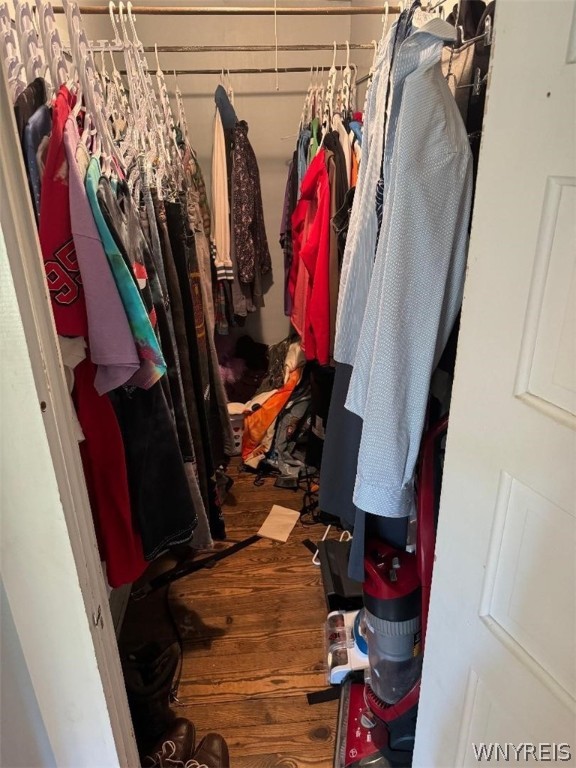 999 Rte 5 And 20 Hanover, NY 14136 - Photo 32 of 40 Upper Closet