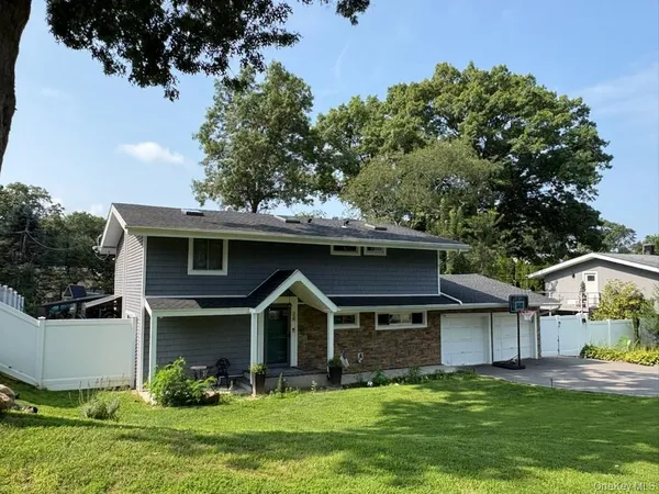 $819,977 | 28 Florida Avenue, Commack, NY 11725