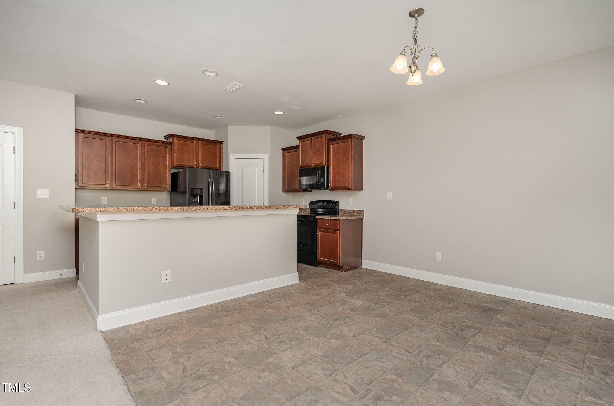 3529 Eastern Branch Road Raleigh, NC 27610 - Photo 9 of 29 Interior