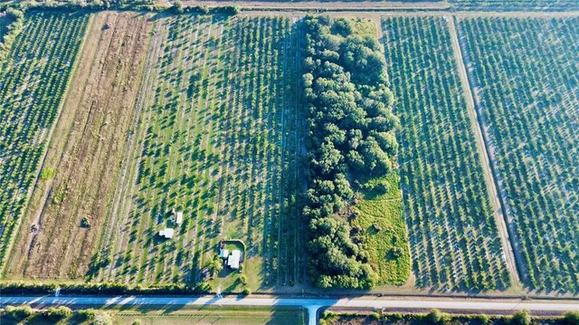 $160,000 | 2413 Hicks Road, Lorida, FL 33857