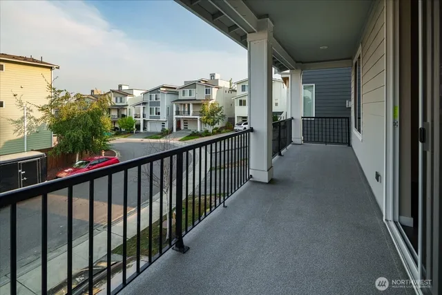 $3,900 | 11821 82nd Avenue South, Seattle, WA 98178