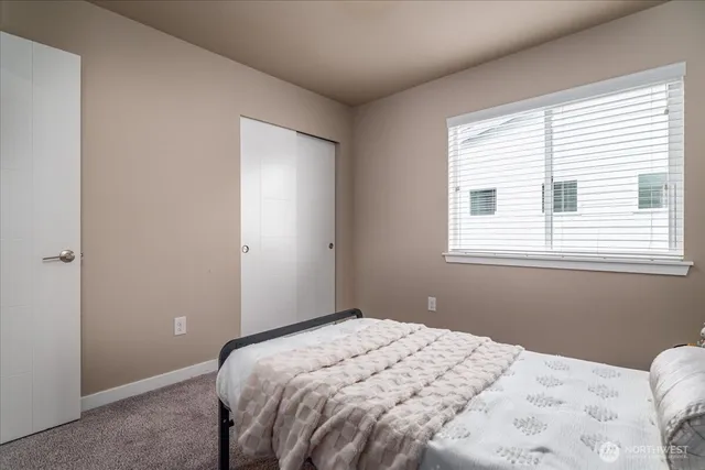 $3,900 | 11821 82nd Avenue South, Seattle, WA 98178