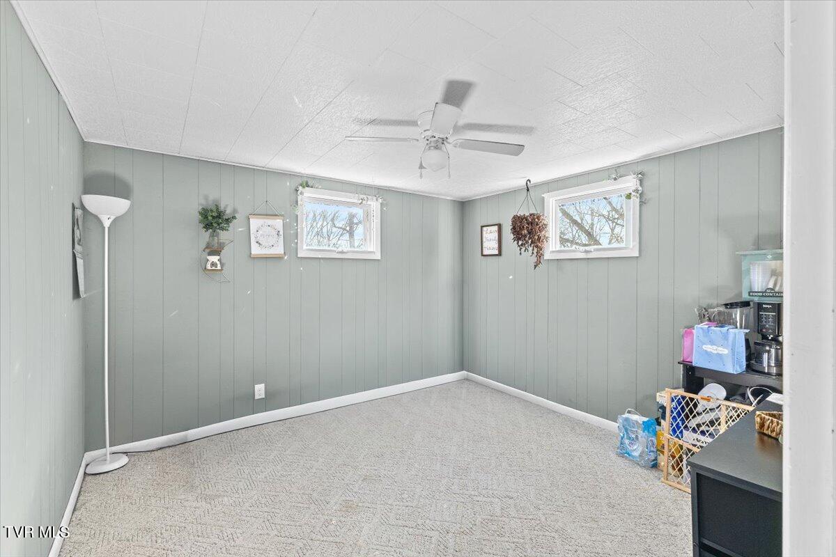 1014 Myrtle Street Kingsport, TN 37660 - Photo 12 of 29 15-128A1031