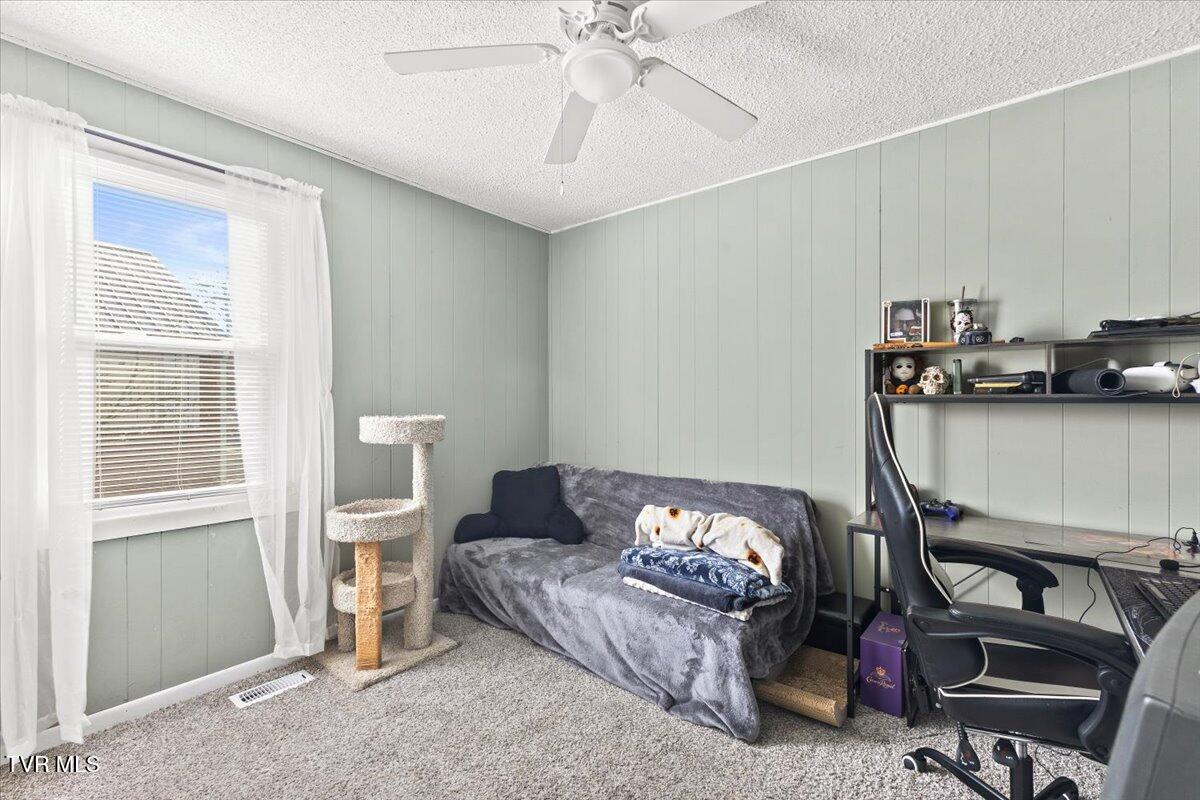 1014 Myrtle Street Kingsport, TN 37660 - Photo 14 of 29 19-128A1044