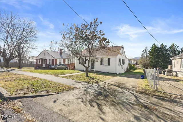 $210,000 | 1014 Myrtle Street, Kingsport, TN 37660