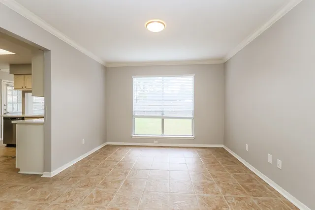 $2,095 | 2711 Knollbrook Lane, Spring, TX 77373