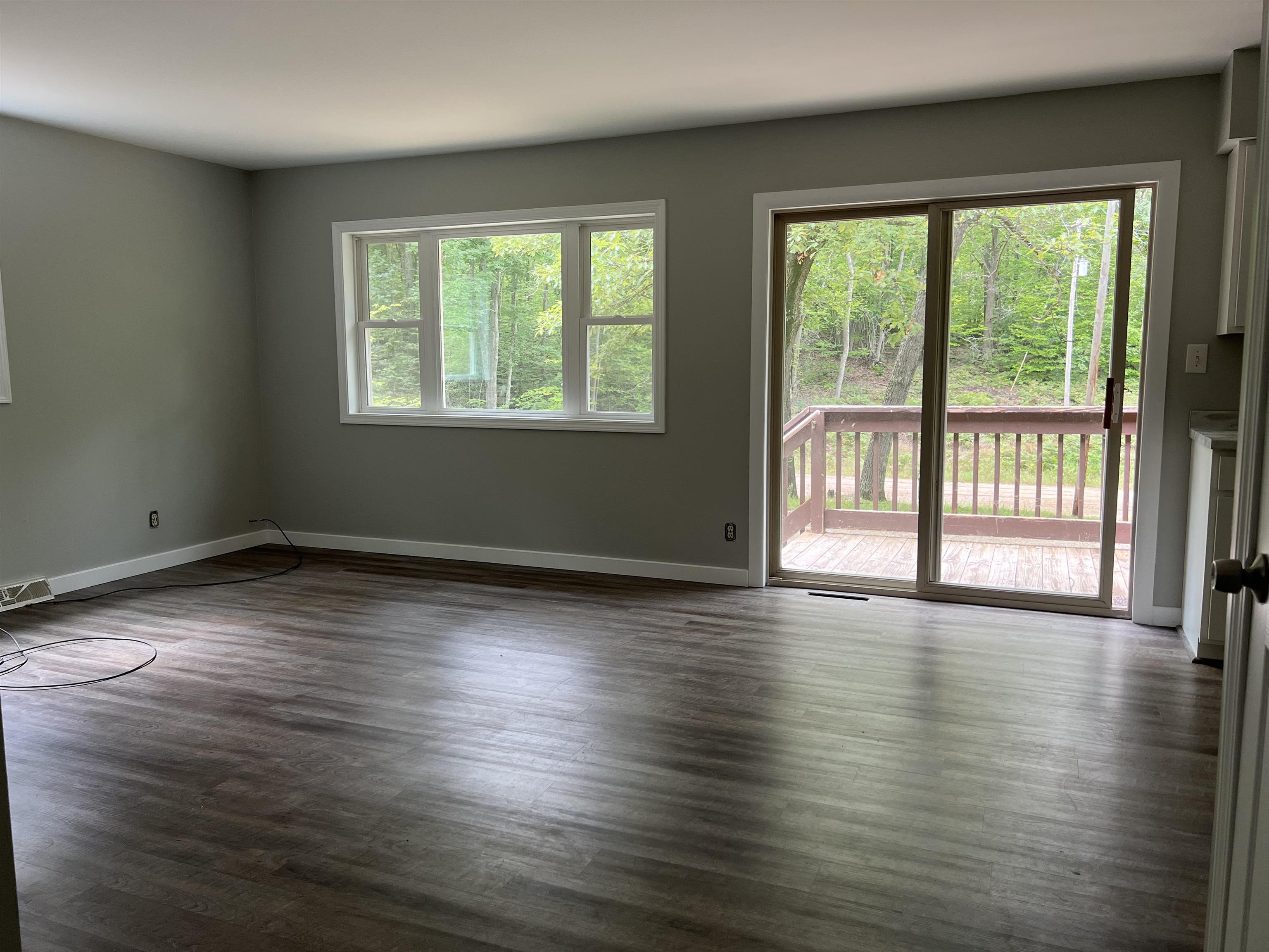 11113 West Cadillac Road Cadillac, MI 49601 - Photo 5 of 10 1904361-4.JPG