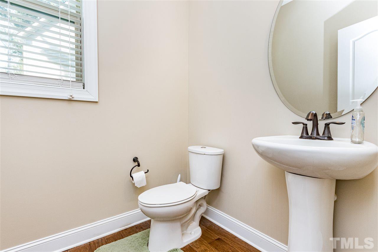 1504 Farthingale Court Raleigh, NC 27603 - Photo 14 of 29 Gallery Image 14