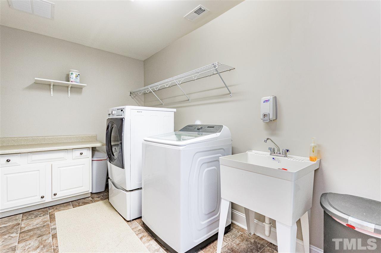 1504 Farthingale Court Raleigh, NC 27603 - Photo 19 of 29 Gallery Image 19