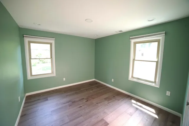 $2,100 | 1052 North Maple Road, Ann Arbor, MI 48103