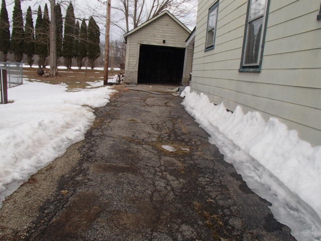 10 Rochester Street Fort Johnson, NY 12070 - Photo 2 of 12