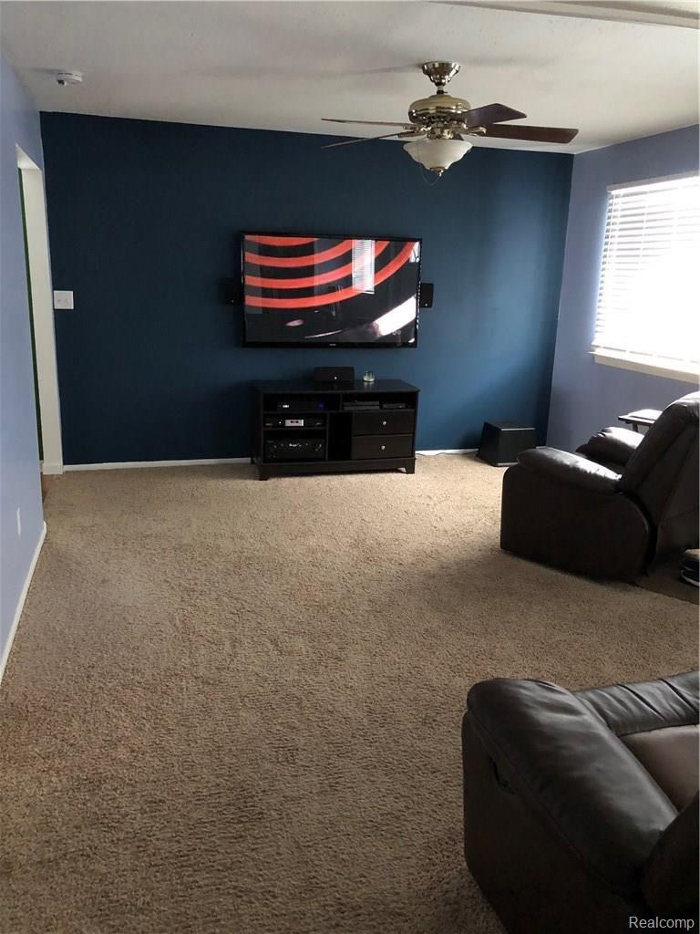 274 Ewell Street Romeo, MI 48065 - Photo 6 of 22 IMG_1186.JPEG