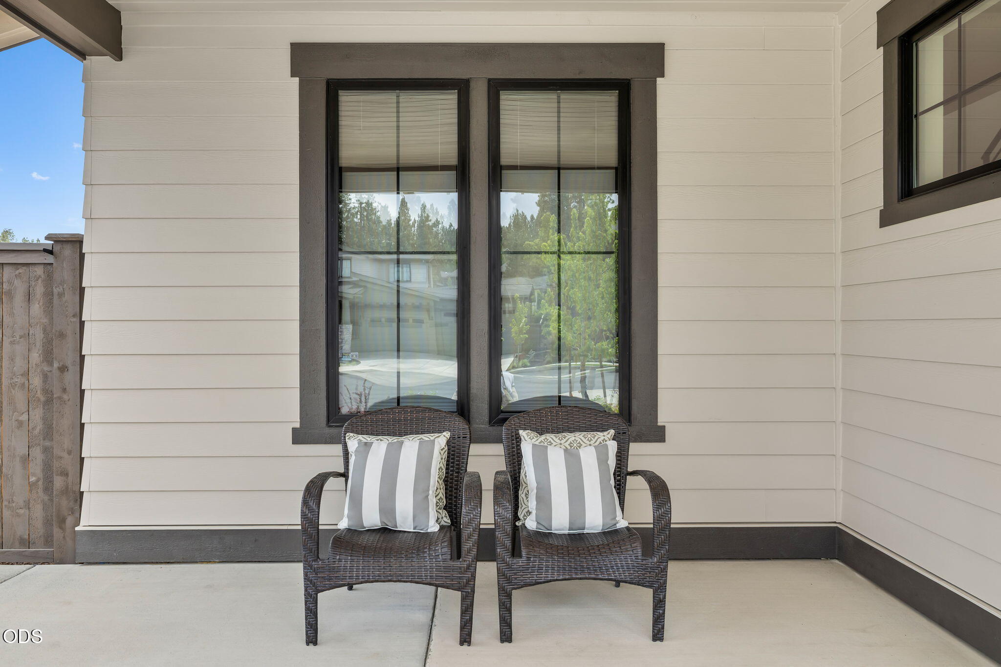 2631 Waymaker Court Bend, OR 97703 - Photo 6 of 56