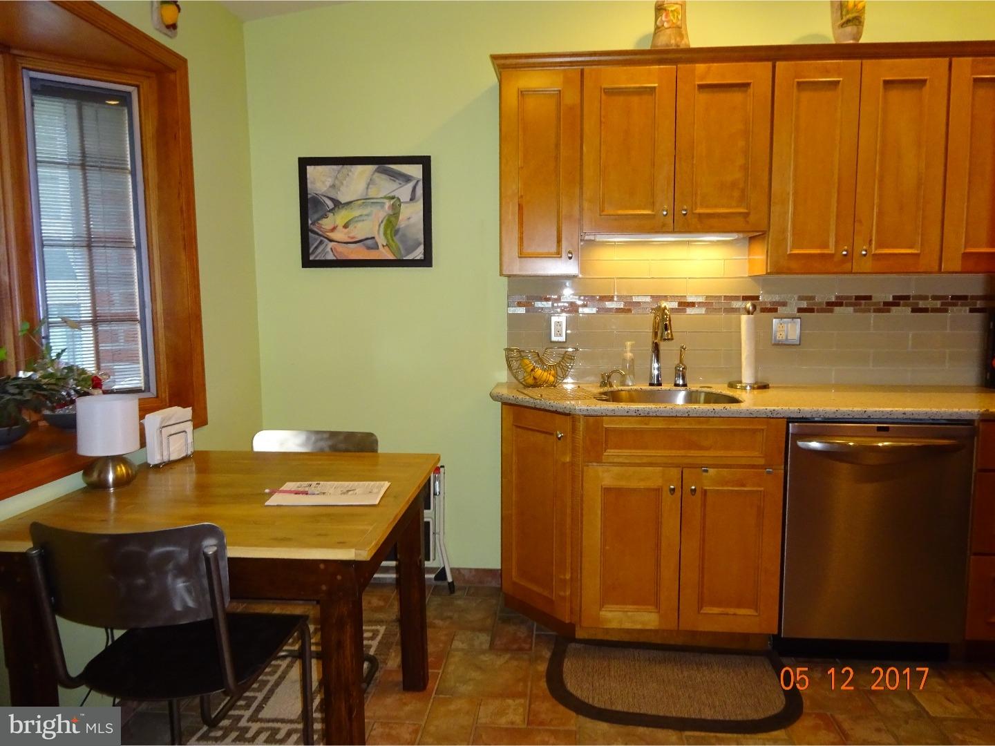 9211 Burbank Road Philadelphia, PA 19115 - Photo 11 of 25 Kitchen