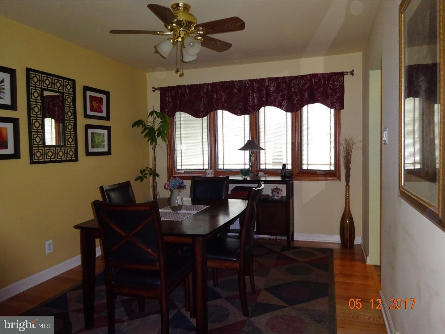 9211 Burbank Road Philadelphia, PA 19115 - Photo 8 of 25 Dining Room