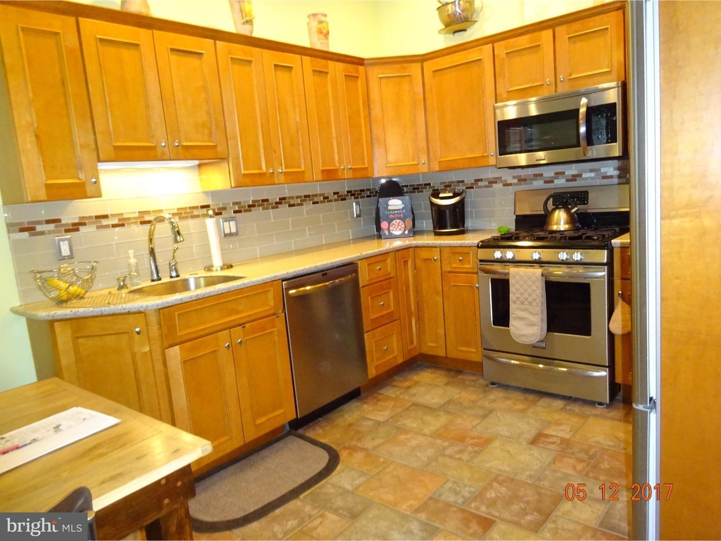 9211 Burbank Road Philadelphia, PA 19115 - Photo 10 of 25 Kitchen