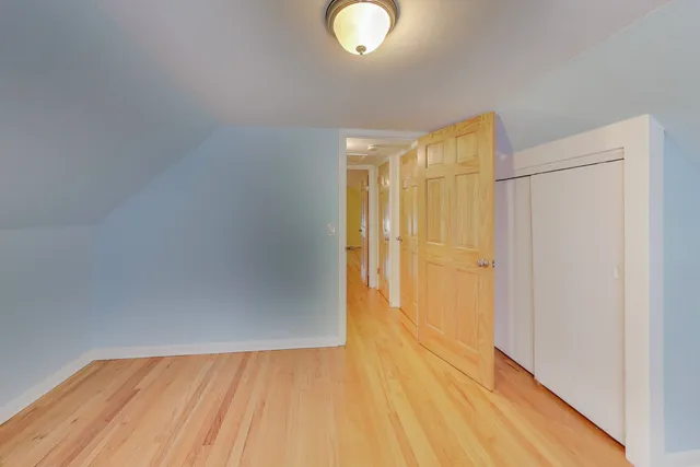 $2,800 | 2537 South Scott Street, Des Plaines, IL 60018