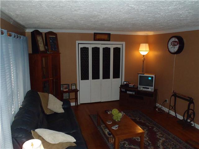 654 Coop Road Bell Buckle, TN 37020 - Photo 11 of 17 Gallery Image 11