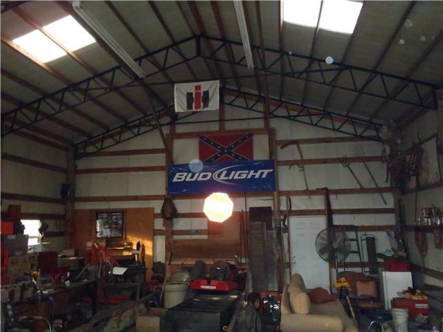 654 Coop Road Bell Buckle, TN 37020 - Photo 6 of 17 Gallery Image 6