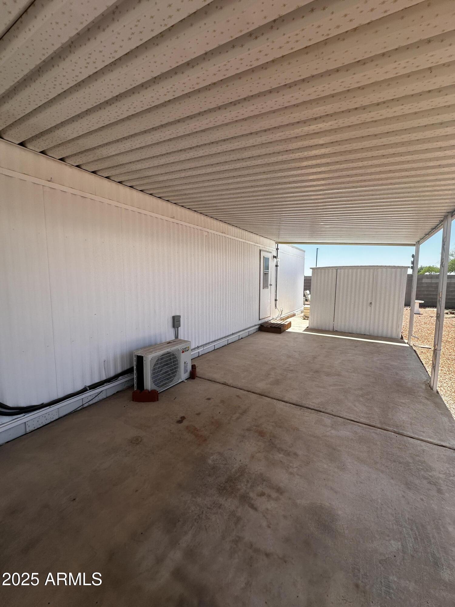 2605 South Tomahawk Road, Unit 8 Apache Junction, AZ 85119 - Photo 20 of 21 a view of an empty room