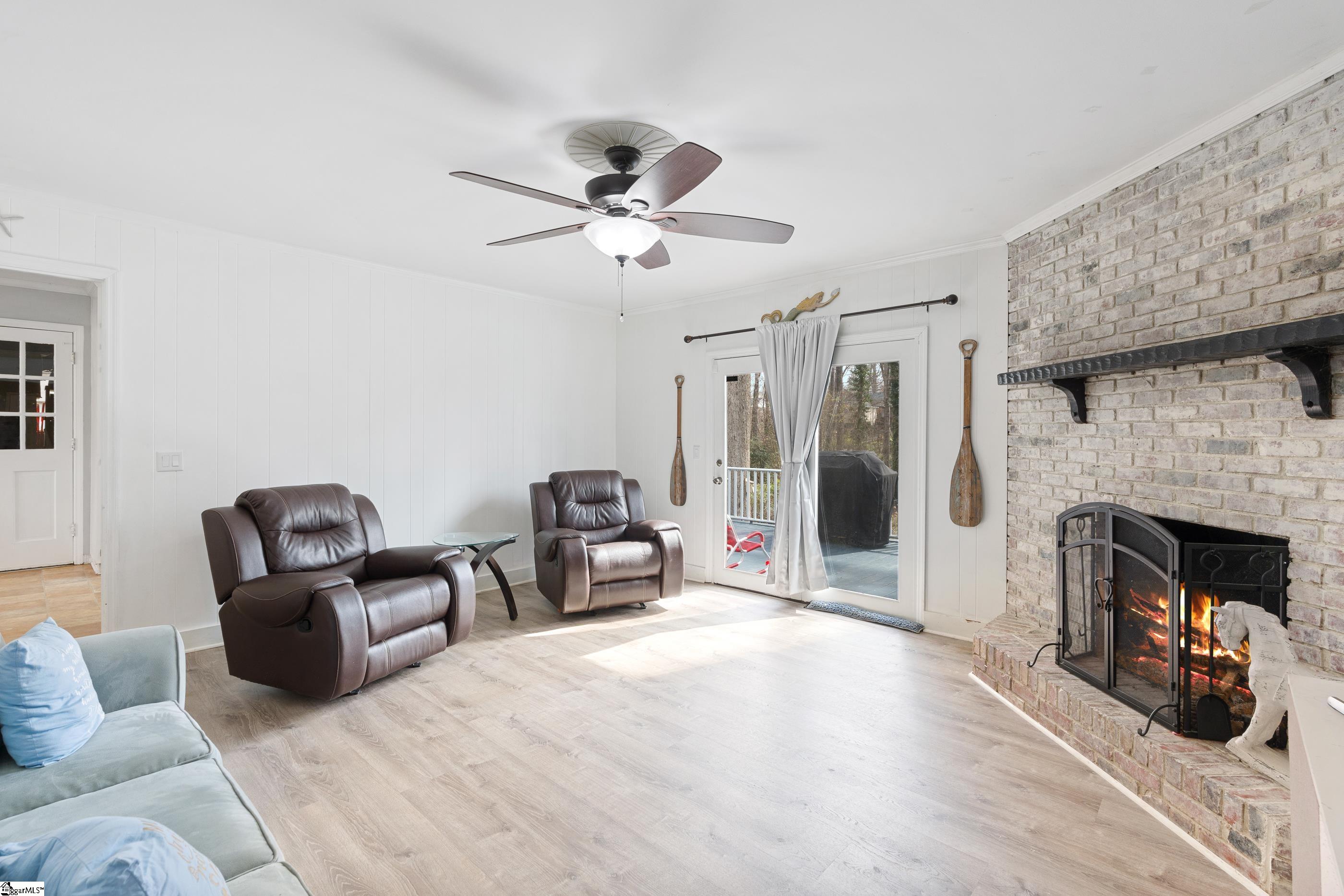 203 Tanner Road Taylors, SC 29687 - Photo 11 of 34