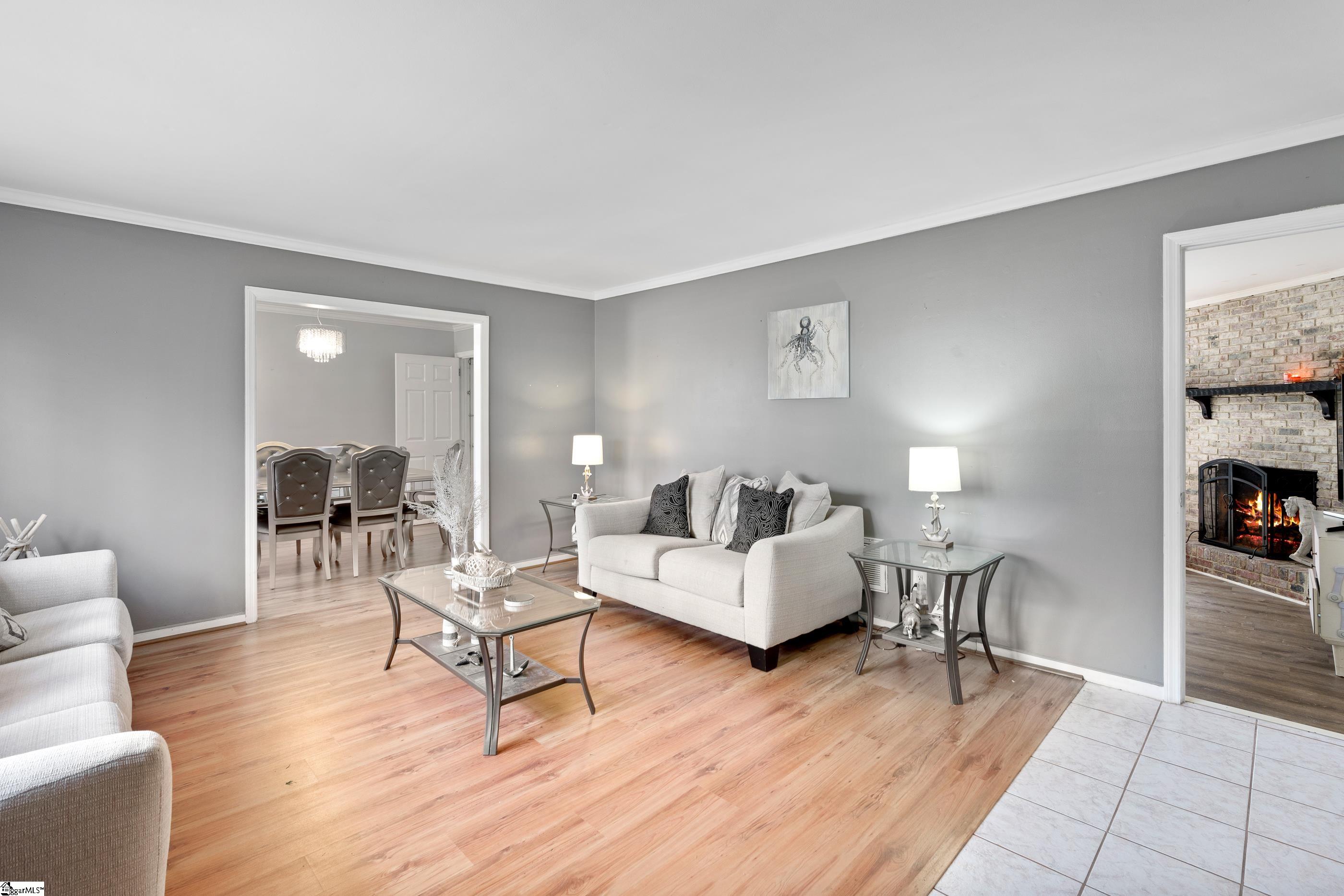 203 Tanner Road Taylors, SC 29687 - Photo 7 of 34