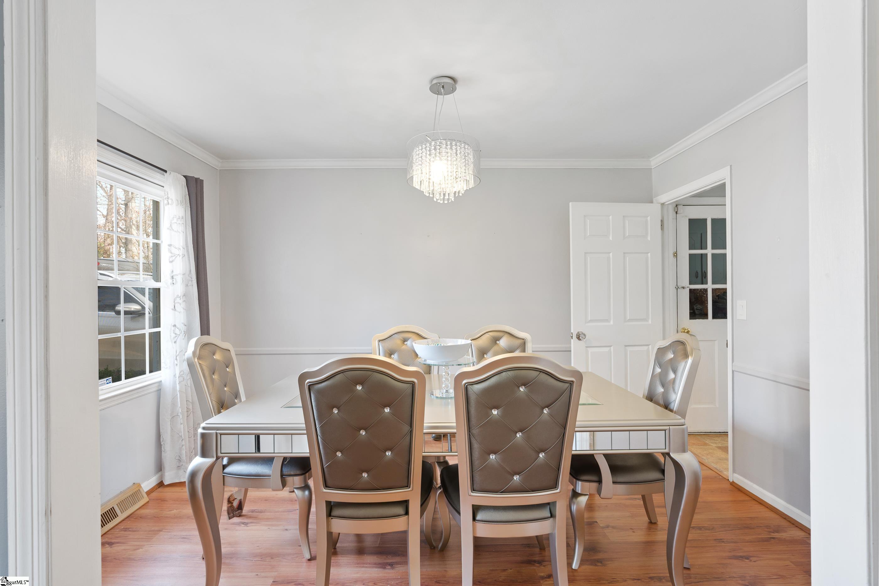 203 Tanner Road Taylors, SC 29687 - Photo 8 of 34