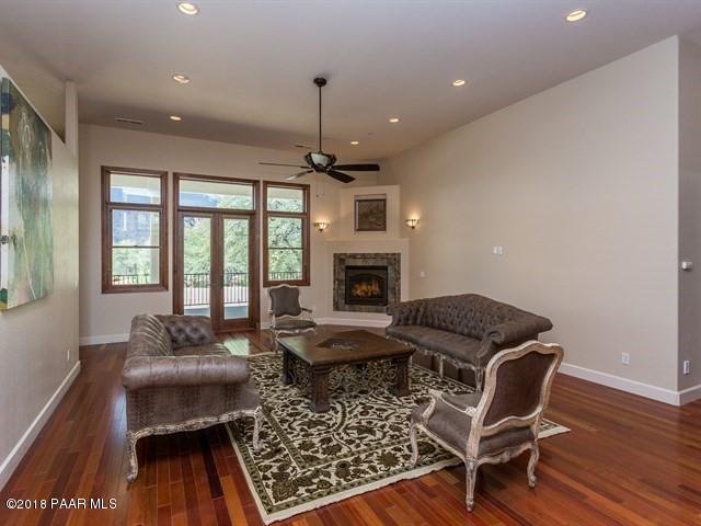 8205 North Williamson Valley Road Prescott, AZ 86305 - Photo 4 of 32 003_Living Room