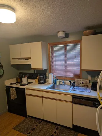 $249,900 | 12 Streamside Drive, Unit 9, Campton, NH 03223