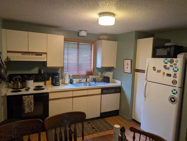 $249,900 | 12 Streamside Drive, Unit 9, Campton, NH 03223