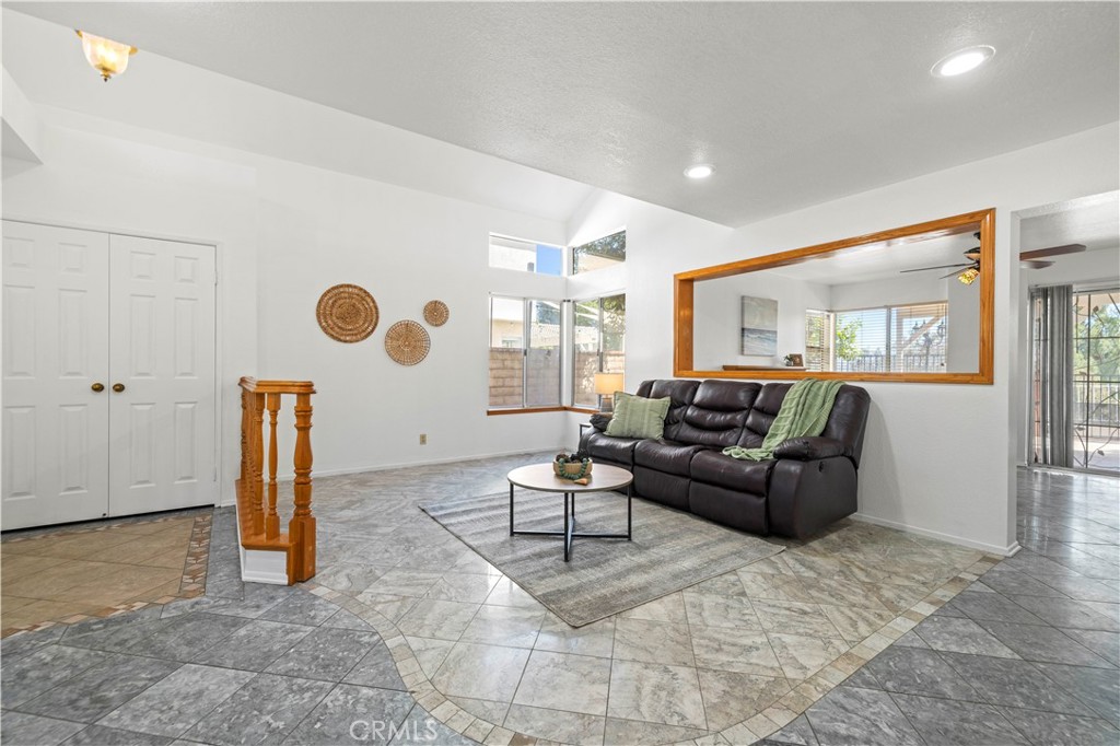 19724 Azure Field Drive Newhall, CA 91321 - Photo 11 of 34