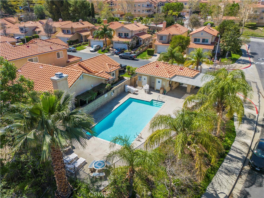 19724 Azure Field Drive Newhall, CA 91321 - Photo 32 of 34